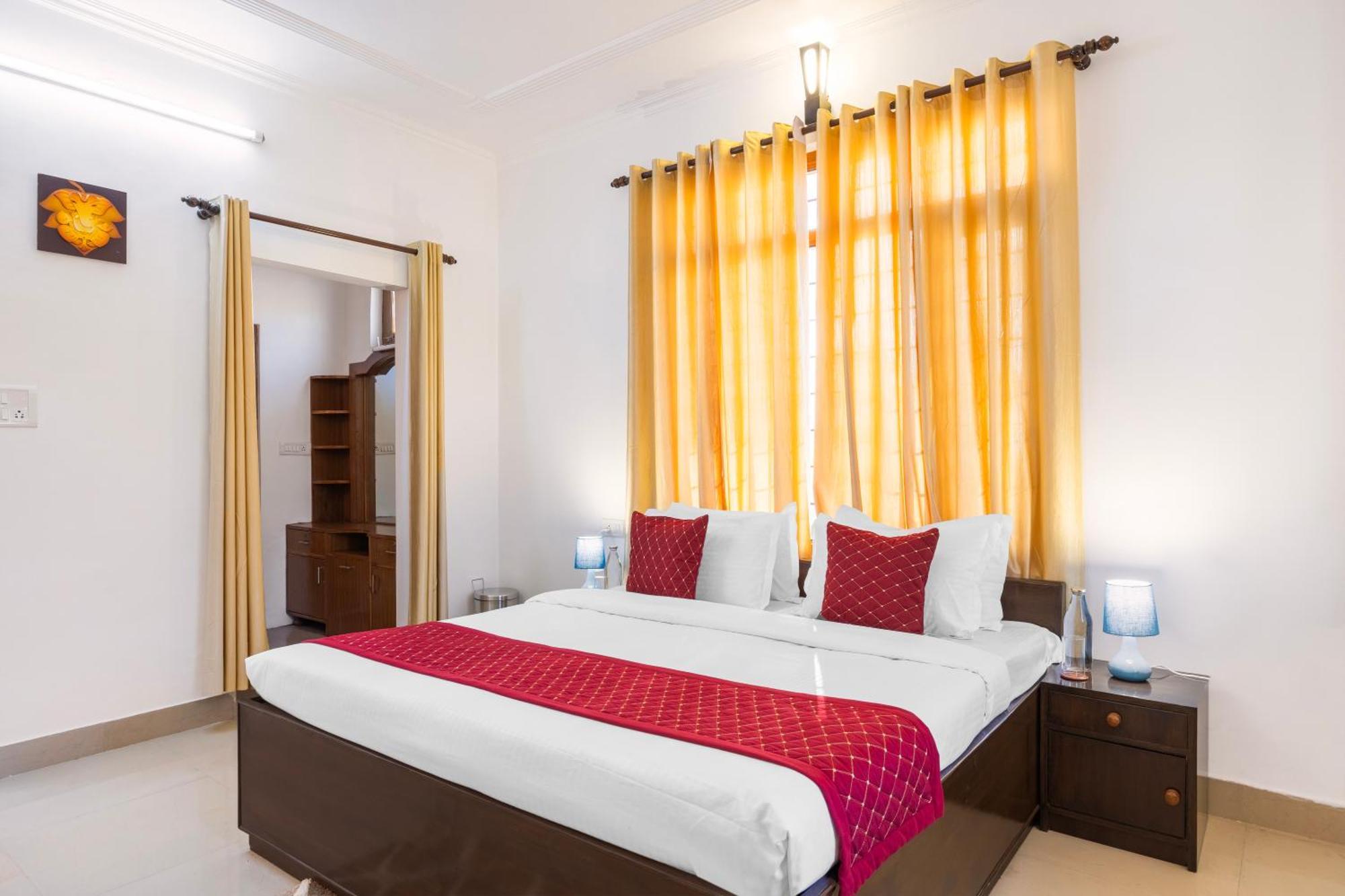 Alaya Stays Rose 3Bhk Cottage Fenced By Hills With Fireplace Bhowali Экстерьер фото