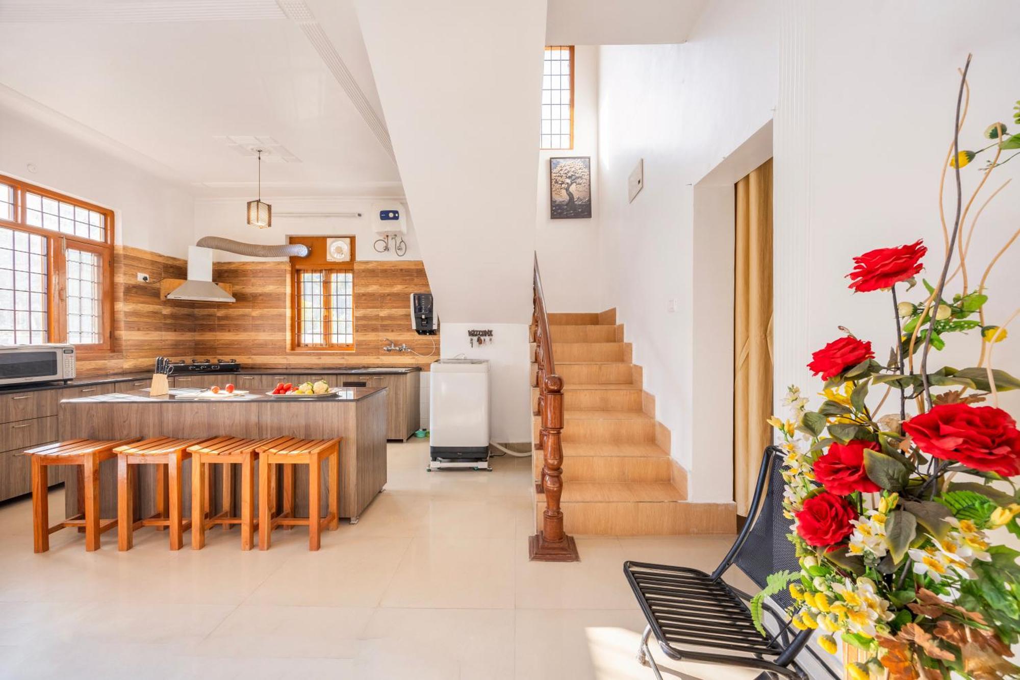 Alaya Stays Rose 3Bhk Cottage Fenced By Hills With Fireplace Bhowali Экстерьер фото