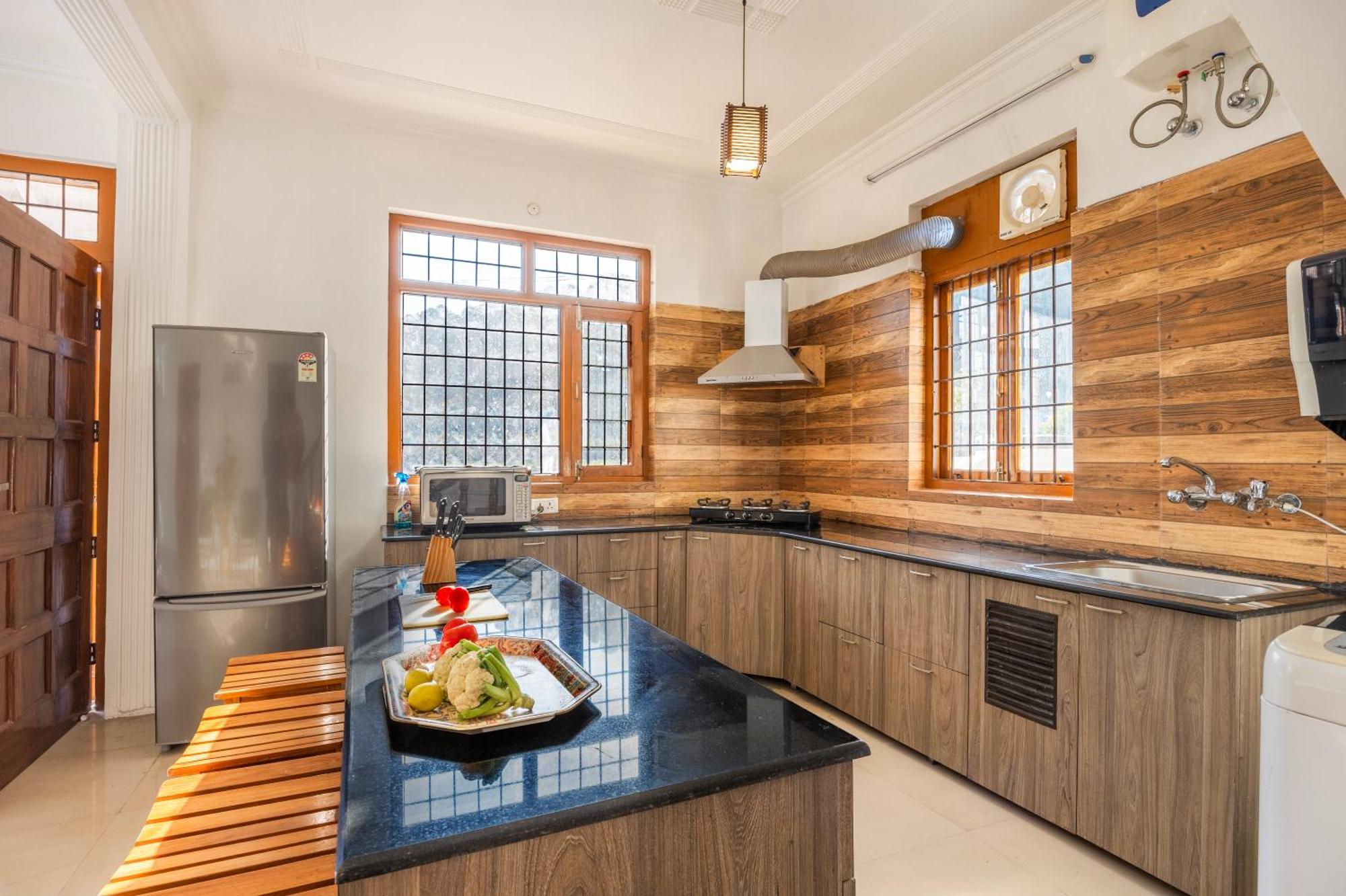 Alaya Stays Rose 3Bhk Cottage Fenced By Hills With Fireplace Bhowali Экстерьер фото